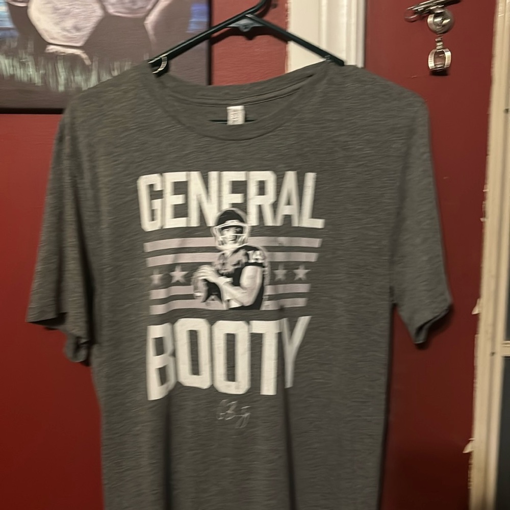 Men’s Size Large Canvas brand gray GENERAL BOOTY T-shirt